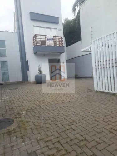 Ponto Comercial com 5 banheiros para Alugar, 270 m² por R$ 25.000/Mês