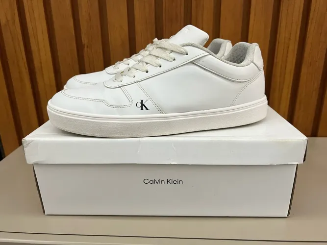Tênis 42 Calvin Klein Branco