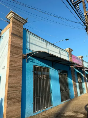 Galeria para aluguel com 28 metros quadrados em Pitimbu - Natal - RN