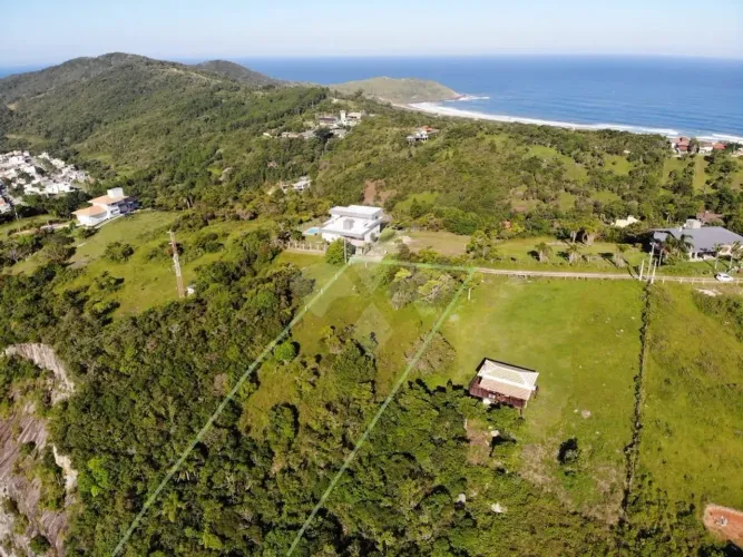 Terreno com vista panorâmica no Morro da Silveira - Garopaba/SC