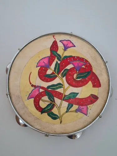 Pandeiro com couro pintado a mão