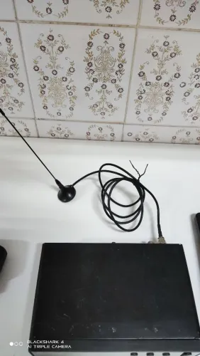 Receptor de Tv INTELBRAS com fonte de energia +controle remoto original + antena magnét...