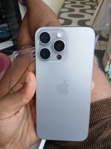 TROCO IPHONE 15 PRO MAX 256GB