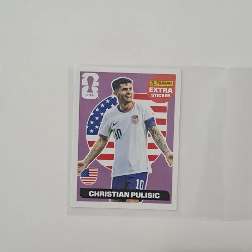 FIGURINHA EXTRA STICKER Christian Pulisic LILÁS