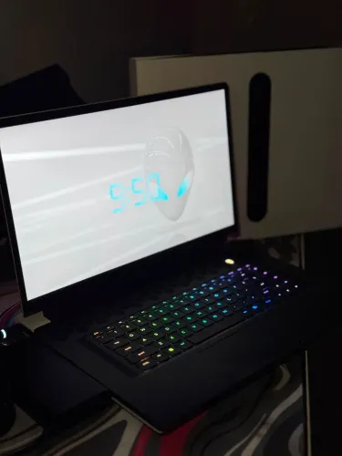 Alienware X17 r2 !!!Único!!!