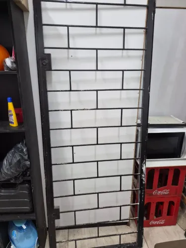 Grade de porta