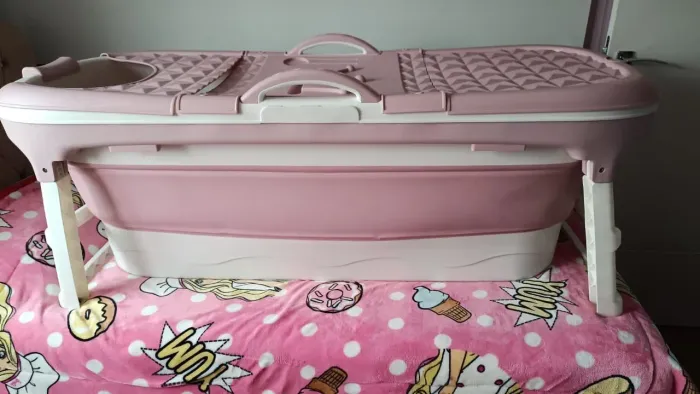 Banheira Dobrável Portátil Tampa Térmica Cor Rosa.