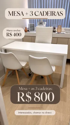 Mesa e cadeiras escritório