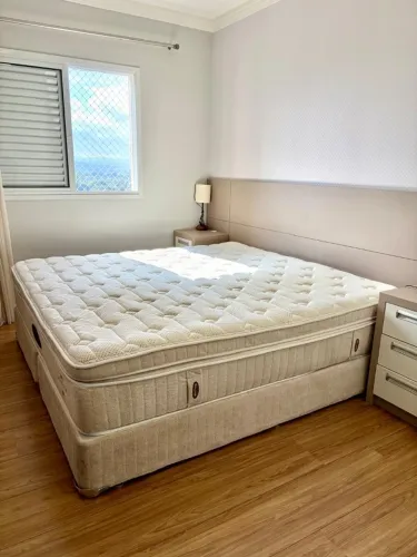 Cama King Viscopedic Alto Padrão Super Conservada da Sleep House