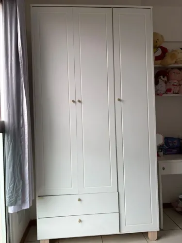 Guarda roupa infantil