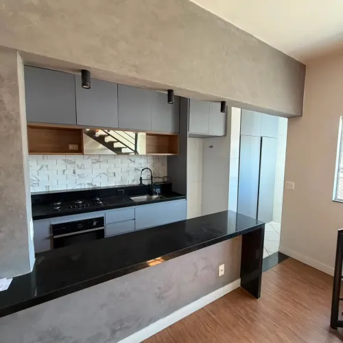 Cobertura 140 m² reformada com área gourmet | Santo Antônio - Ponte Nova