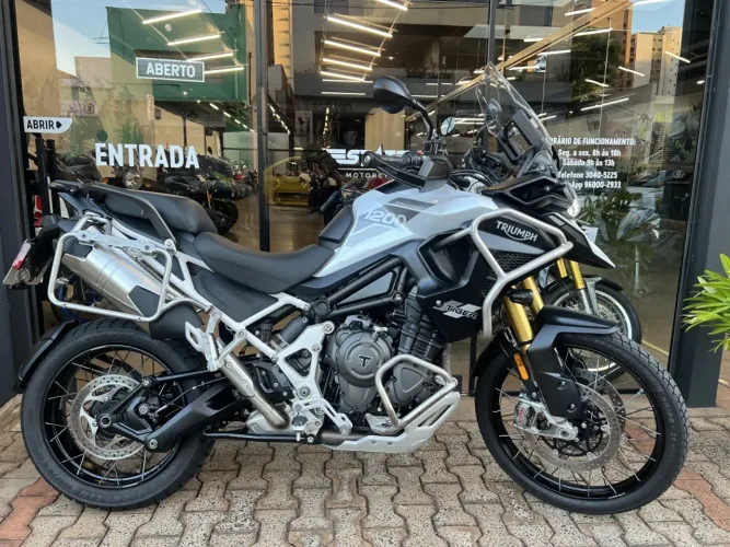 Triumph Tiger 1200 rally pro 2022