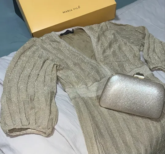 Vestido Tricot Listras Dourado