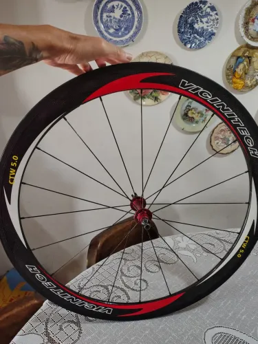roda dianteira speed tubular de carbono + pneu tubular + sapata de freio