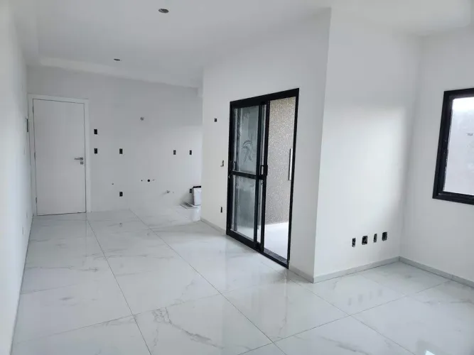 Apartamento com 55,71m² 2 quartos, à venda, no bairro Guaira em Curitiba