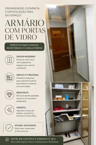 Armário espelhado para clínica