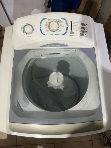 ELETROLUX 15kg COM DEFEITO