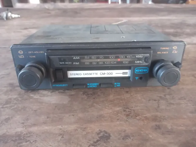 Rádio toca fitas CCE Fusca Kombi opala Dodge 