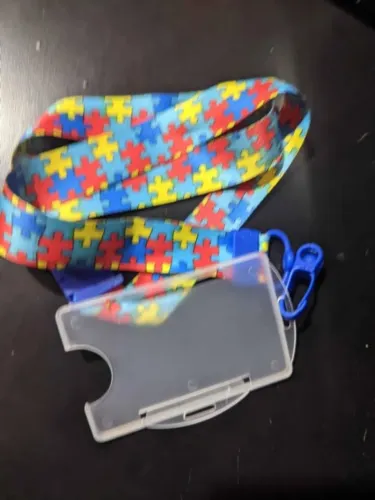 Crachá cordão autista autismo