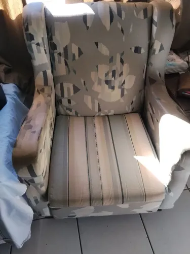 Poltrona retrô R$ 220
