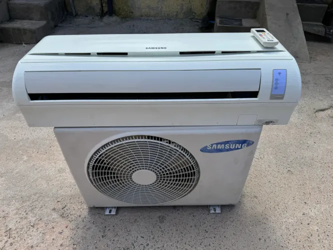 Ar condicionado 