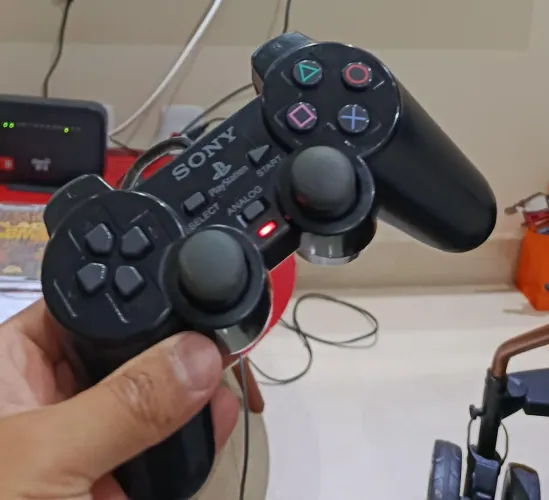 3 controle de PS2 
