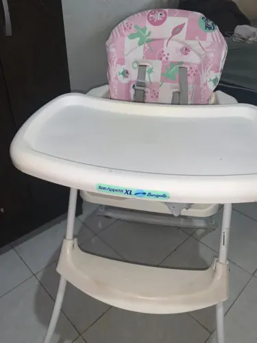 Cadeira de alimentação