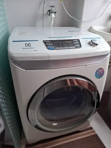 Lava e seca Electrolux 9kg