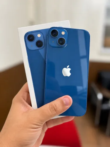 iPhone 13 128GB Caixa Original e Acessórios