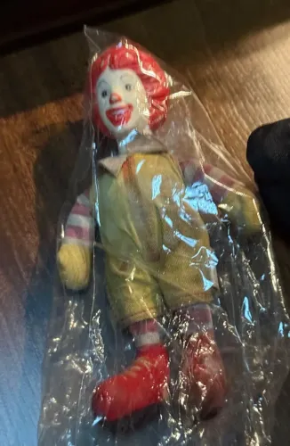 Boneco Ronald Mc Donald BrindesANTIGO BONECO RONALD MCDONALD, PROMOCIONAL - 2001, PELUCIA 