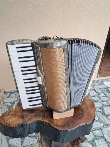 Acordeon 80 baixo veronese