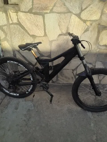 Bike Full de downhill 