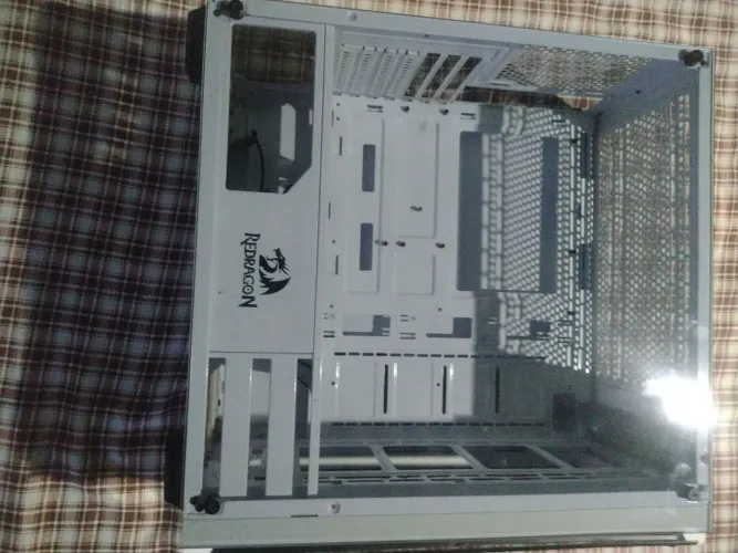 gabinete gamer branco