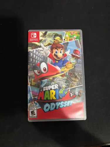Jogo Super Mario Odyssey (Nintendo Switch) - Perfeito Estado