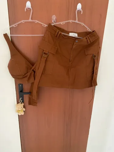 Conjunto saia e top amarração