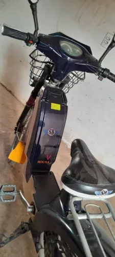 Vendo bicicleta eletrica muito boa para pequenos e grandes percurso em perímetro urbano