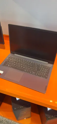 Notebook Lenovo