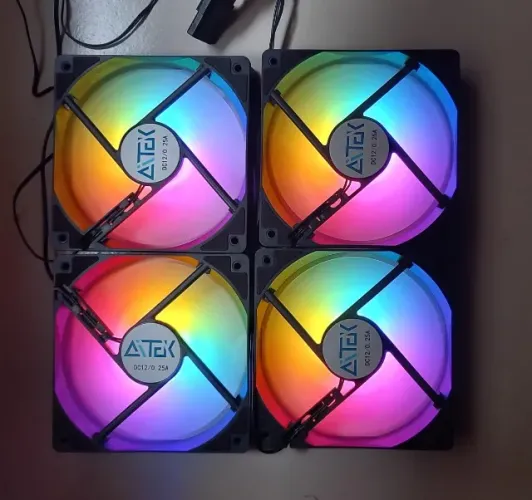 Kit 4 Ventoinhas (Coolers) RGB para PC Gamer - Barato!