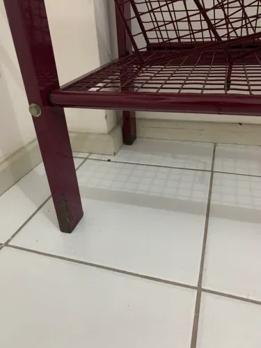 Estante com mesinha de telefone