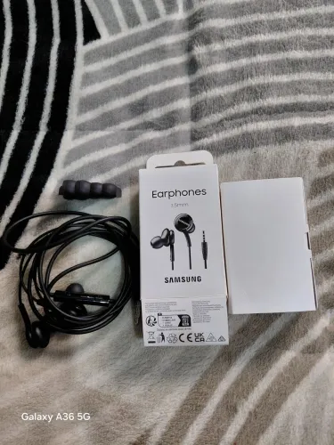 Vendo fone da Samsung original , aceito proposta...