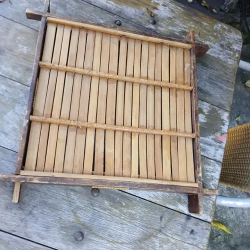bandeijas de bali material orgânico usadas e baratas escolha que te mando