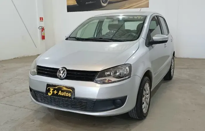 Volkswagen Fox 1.0 MI Total Flex 8V 5P 2014