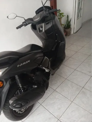 Nmax 160 abs