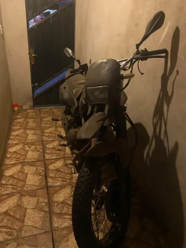 XT 600 E