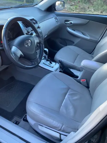 Toyota Corolla XEI 2.0 Flex 16V Aut. 2012