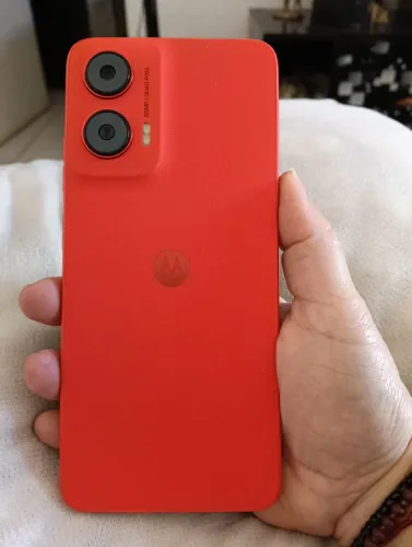 Moto g35 5g coral