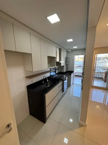 Apartamento para venda tem 61 metros quadrados com 2 quartos em Taquaral - Campinas - São