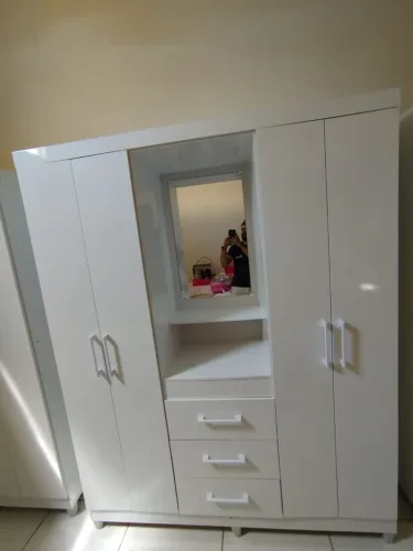 Guarda Roupa novos + Montagem. 