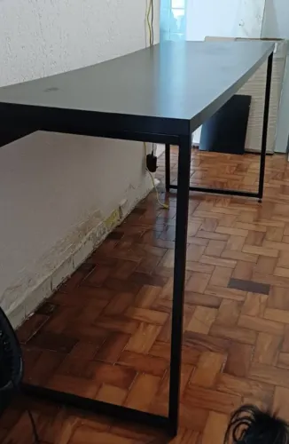 Mesa escritório L 1.50 x A 0.75 x P 0.50 
