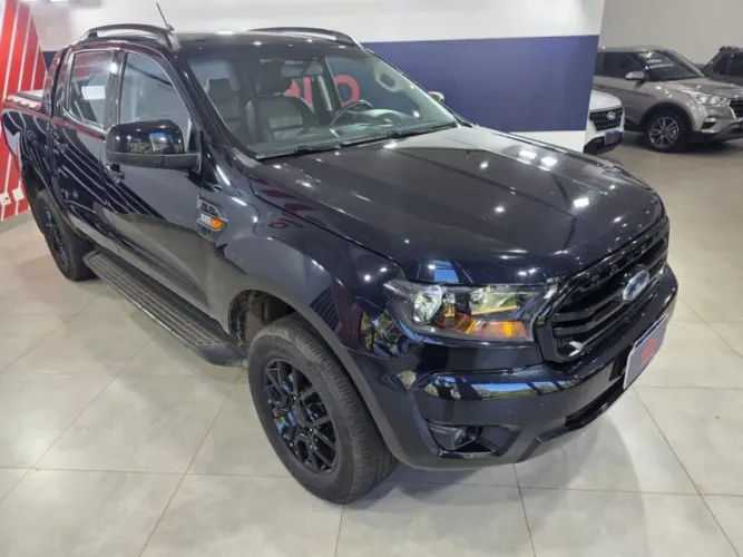 Ford Ranger Black 2.2 4X2 CD Diesel AUT 2023